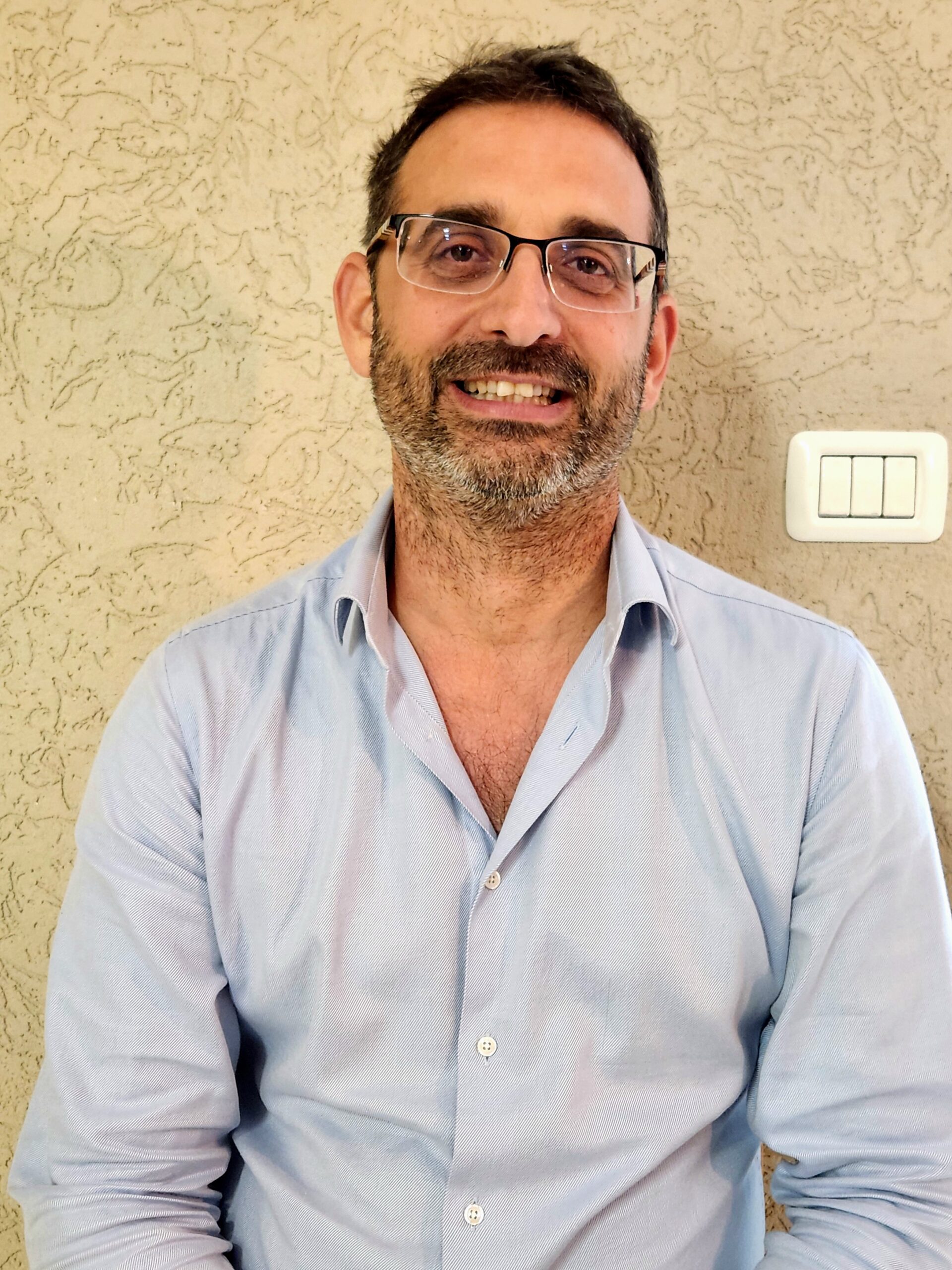 Dr. Yuval Gbober